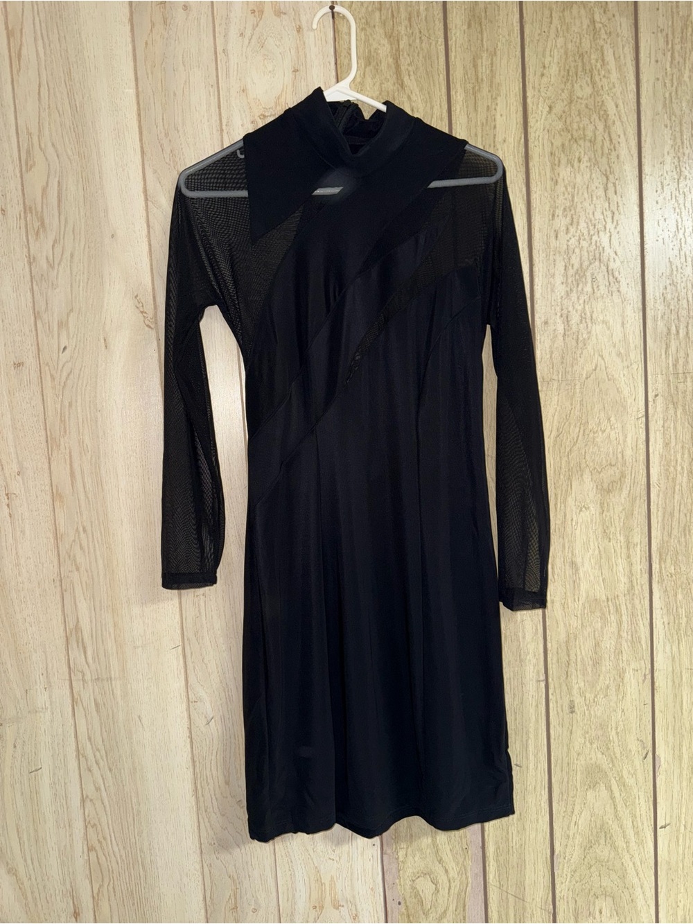 Women's Black Long-Sleeve Mesh Panel Dress